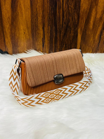 Fleen Crossbody