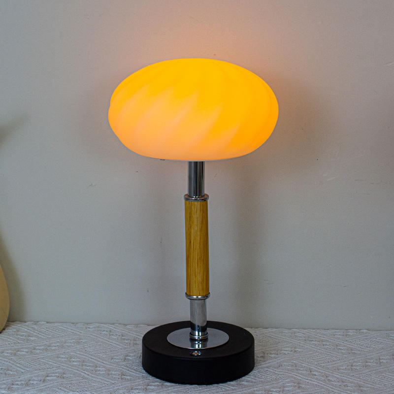 Retro Wooden Ambient Lamp – Rechargeable & Wireless