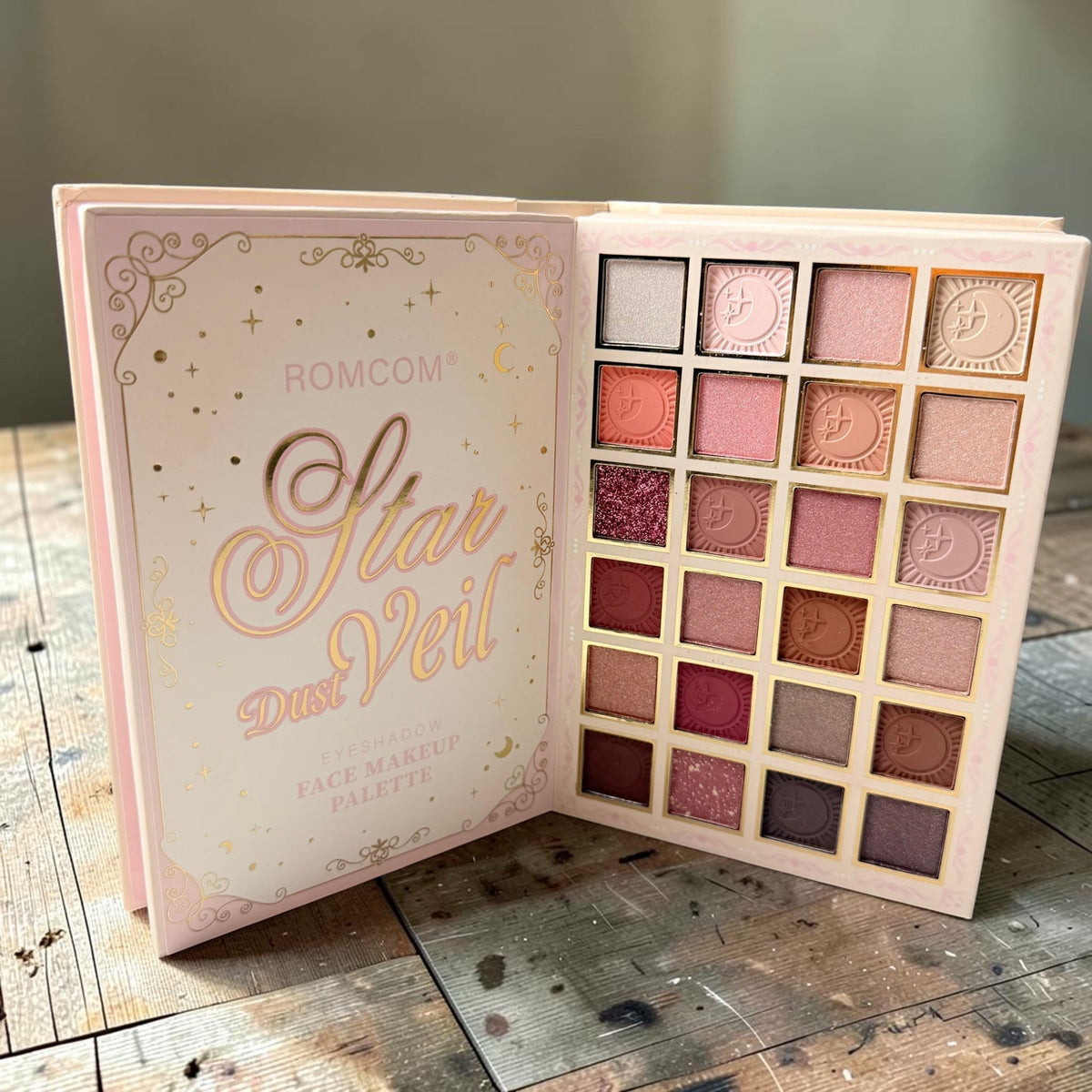 RomCom Key to the Glory – All-in-One Makeup Book Palette