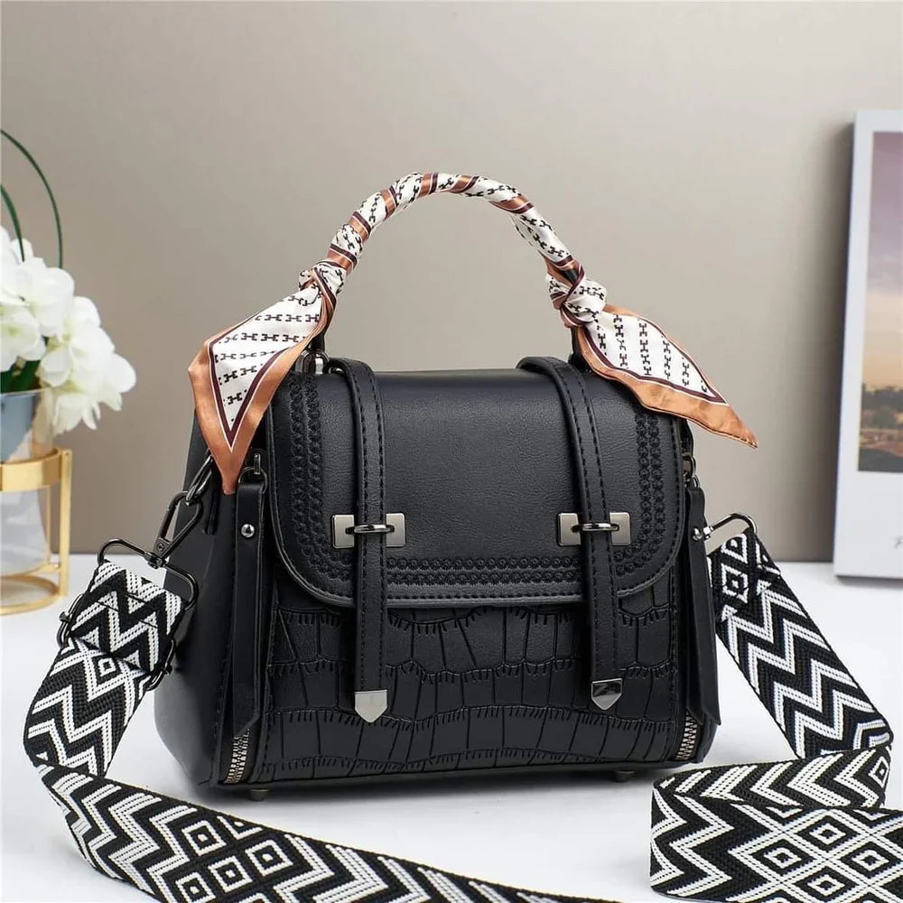 Willow Crossbody